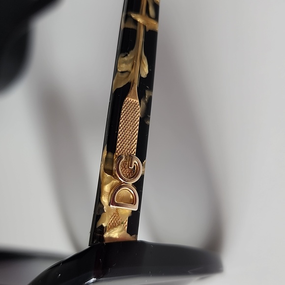 Dolce & Gabbana Sunglasses - Picture 7 of 11